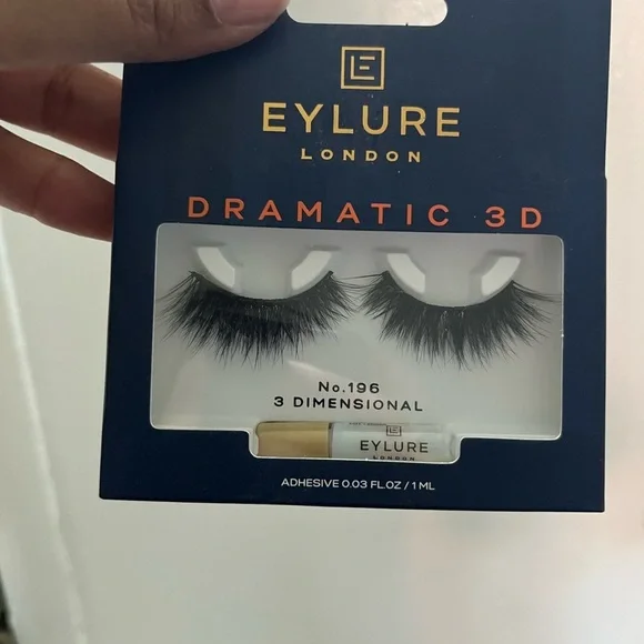 Mally Beauty Dramatic 3D Lashes - Black - Picture 2 of 9